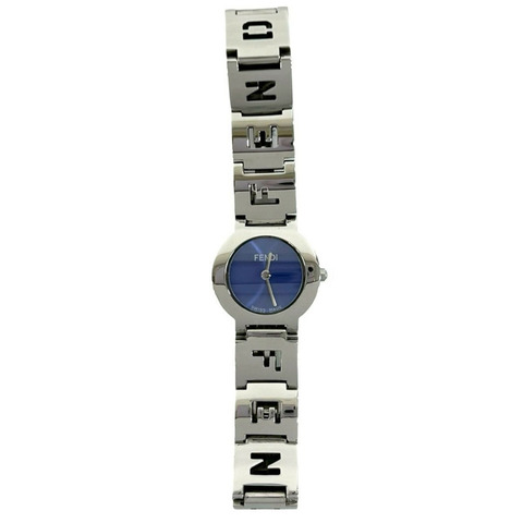 FENDI 3050L Logo 不鏽鋼石英腕錶，銀色，31132