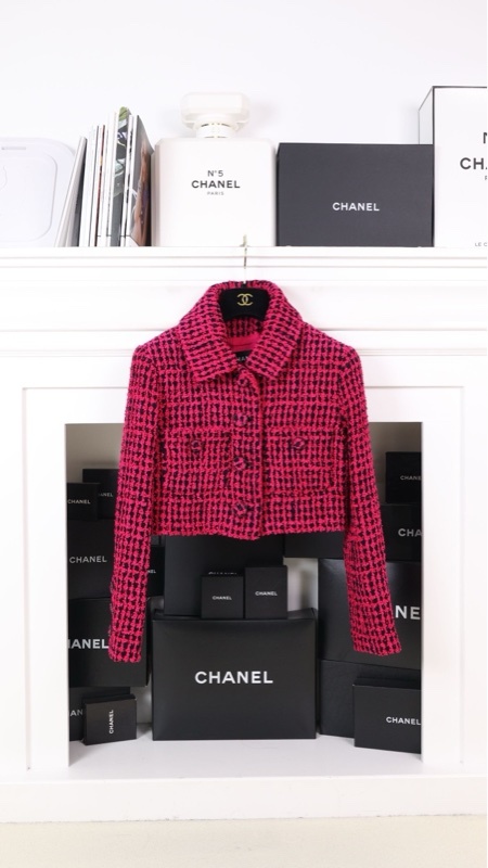 Chanel 16年椅子系列玫红色千鸟格两口袋crop短外套