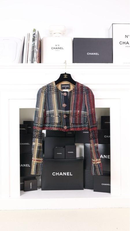 Chanel 15年迪拜系列彩色编织琉璃扣crop短外套FR40 24/2