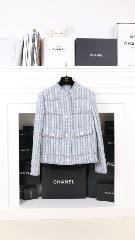 Chanel 20C车站系列秀款王一博同款蓝彩色格纹立领两口袋外套