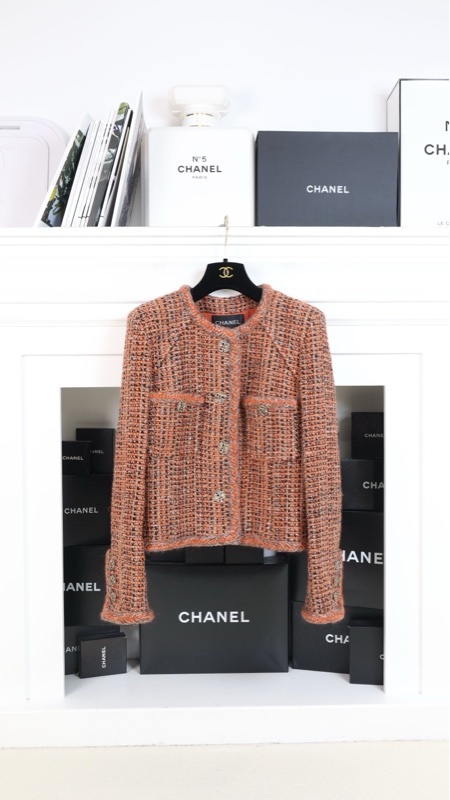 Chanel 18年森林系列秀款红棕色粗花呢两口袋外套
