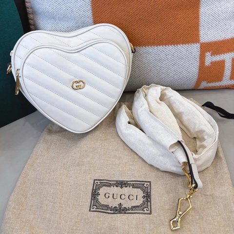 【全新品】古馳Gucci 2七夕限量款愛心包❤️隨身可愛小包