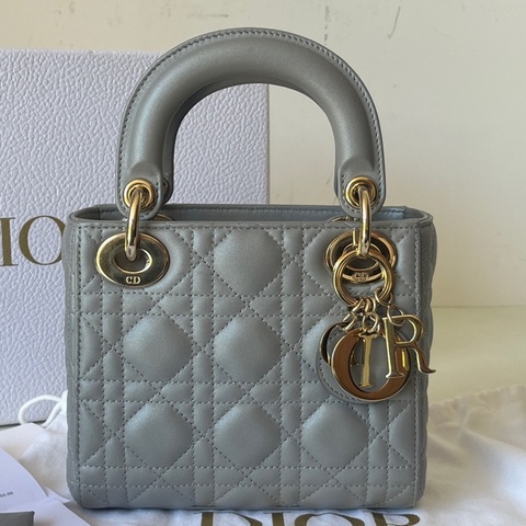 Dior/迪奧 三格珠光灰金扣戴妃手提斜挎包 21編碼