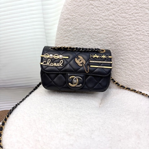 Chanel黑羊皮金銀雙c釦logo徽章髮夾造型MINI COCO