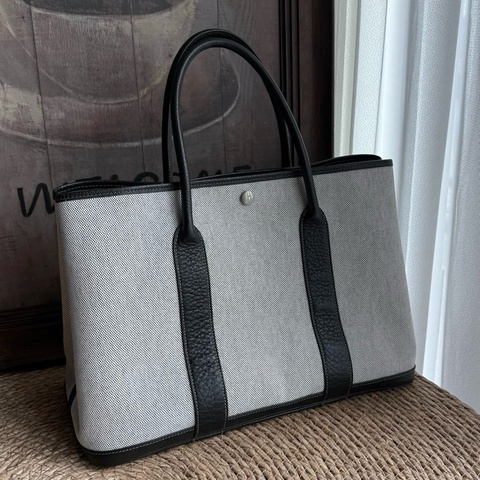 【震撼撿漏👍🏻全網最低價💫】Hermes/愛馬仕 花園包經典黑白熊貓色 36