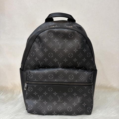 LV M22558 Discovery PM 黑花 經典 熱賣 後背包