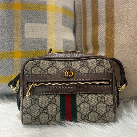 Gucci 迷你相機包