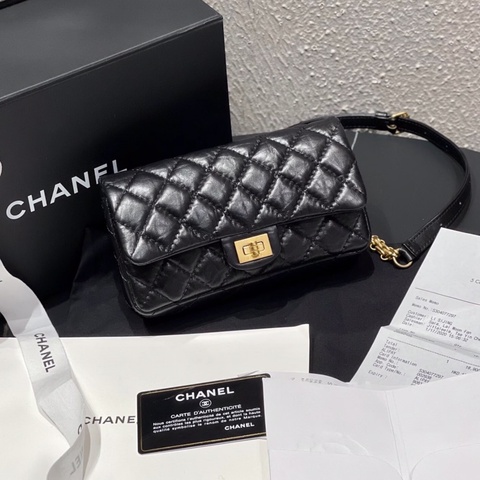 Chanel • 經典黑金2.55牛皮腰包 🈶保卡