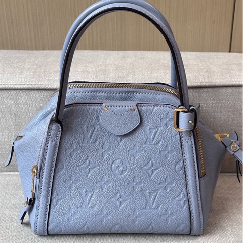LV Marais LV Marais 淡紫色壓紋老花 牛皮 底長20cm