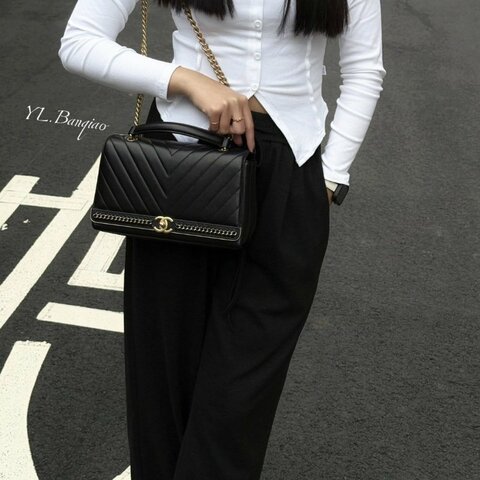 S3636-CHANEL 黑羊皮山型紋霧金釦皮穿鏈飾邊下蓋手提側背包 A91845