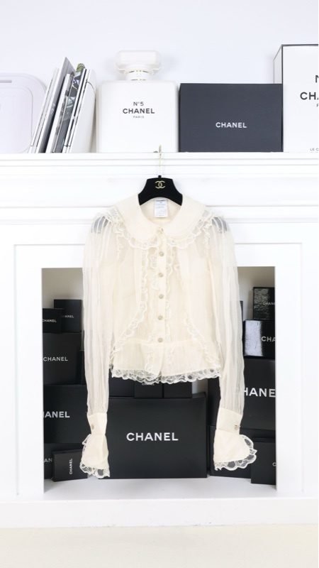 Chanel 08年高级手工坊系列奶白色重工蕾丝花边长袖衬衫