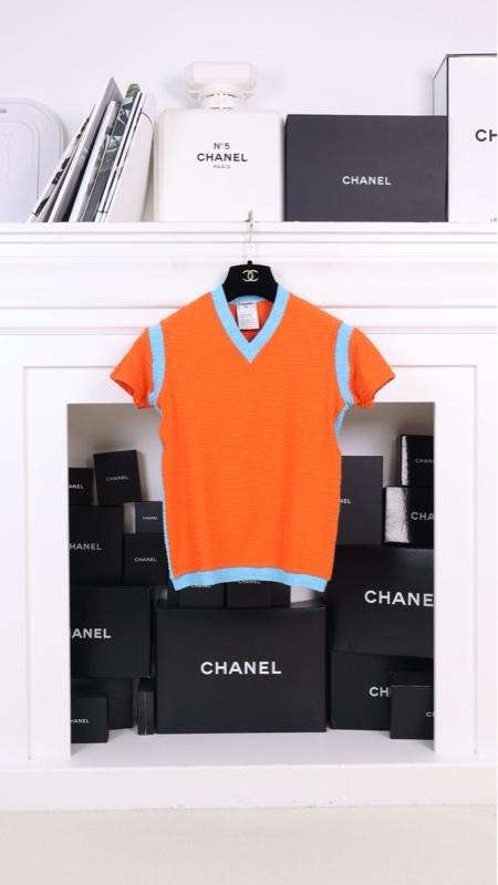 Chanel 02年运动方标系列橘蓝拼色短袖上衣