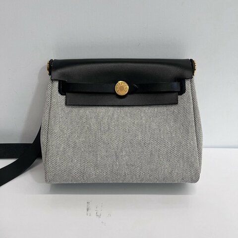 Hermes mini herbag 熊貓