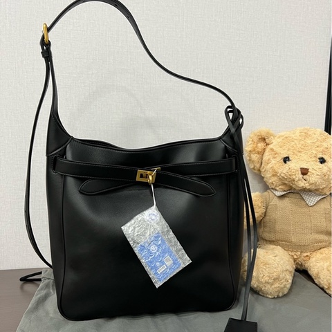 Balenciaga 巴黎世家 肩背包  黑金 28*28