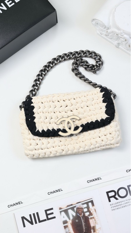 Chanel 19开黑白熊猫编织白色皮革CC扣CF单肩包