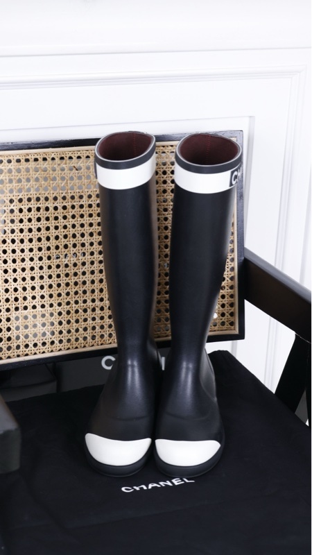 Chanel 19年昆凌同款黑白橡胶拼接高筒雨靴