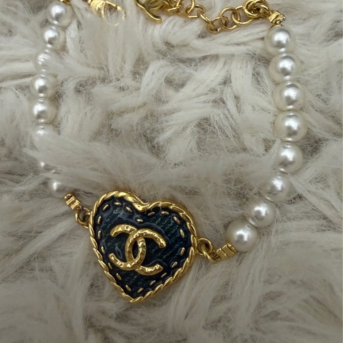 Chanel 牛仔愛心珍珠手鏈