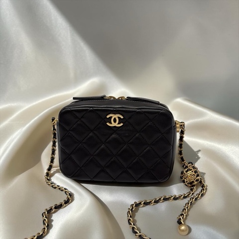 莉亞精品♡ Chanel AS3258 金扣核桃金球相機包 二手美包