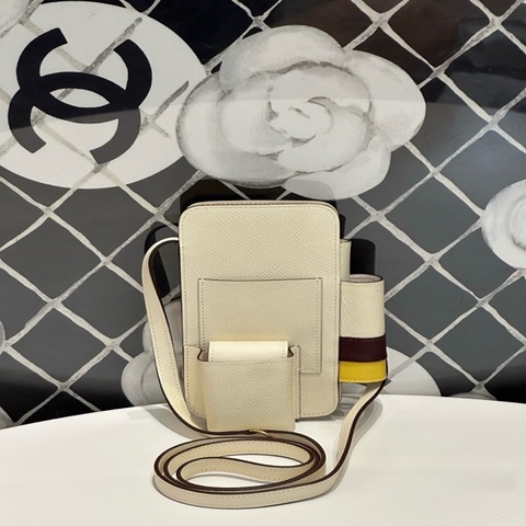9.9新 Hermès 愛馬仕 U刻 Nata 奶油白 Epsom 手機包 Smart Phone Holder 斜背包