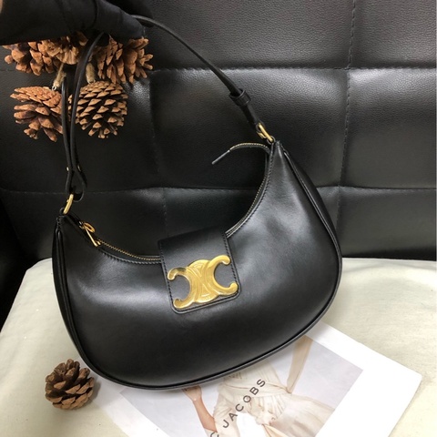 賽琳 Celine AVA TRIOMPHE凱旋門光面小牛皮腋下包 24年
