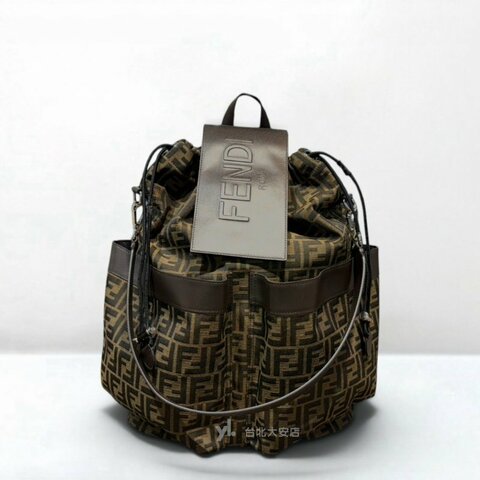 A13423-FENDI Strike 經典老花緹花布2WAY後背包7VZ056AG0M