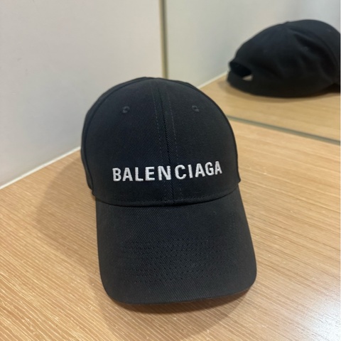 Balenciaga 巴黎世家經典款帽子