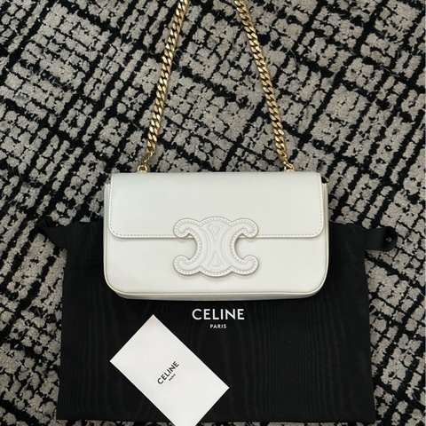 Celine 賽琳 Triomphe 浮雕鏈條 凱旋門 腋下包 白色