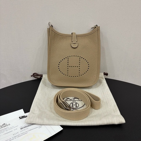 Hermes愛馬仕 mini evelyne16迷你伊芙琳斜背包 風衣灰