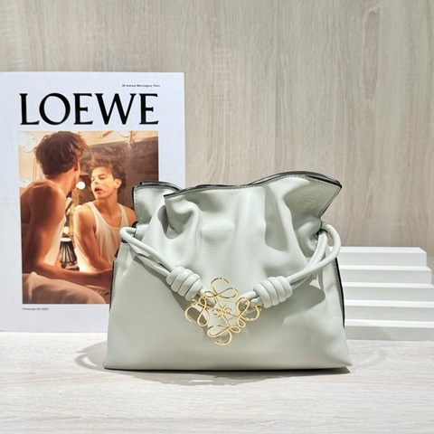 LOEWE羅意威 Flamenco mini福袋包淺綠色單肩包斜挎包