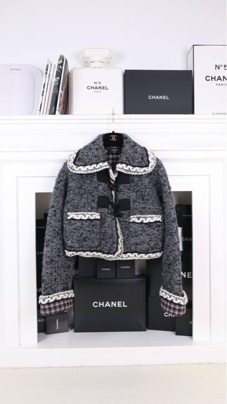Chanel 21B林小宅同款灰色粗花呢娃娃领牛角扣两口袋上衣外套FR38 24/4
