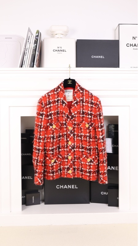 Chanel 80s秀款红黑格纹金扣四口袋外套