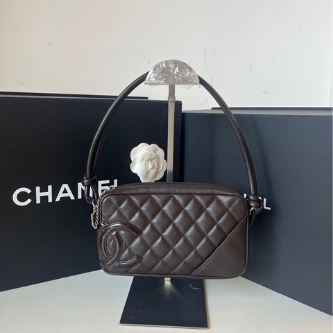 Chanel 香奈兒巧克力色康鵬麻將腋下包 10開 無附件。