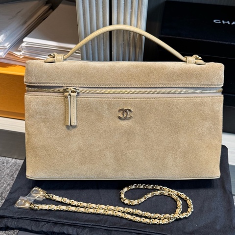Chanel 香奈兒 26A駝色麂皮大號LP飯盒包  6月購入