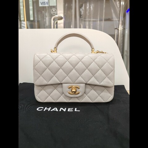 Chanel Handle mini cf 21A