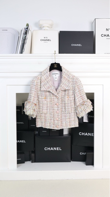 Chanel 13年凡尔赛宫系列粉色山茶花扣编织五分袖两口袋上衣外套