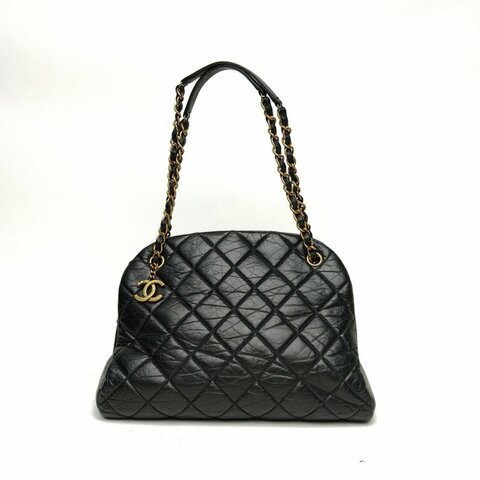CHANEL 黑色牛皮革16開金扣復古雙C吊墜保齡球肩背包