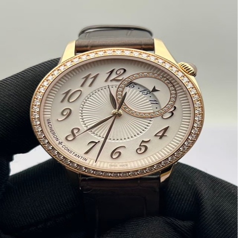Vacheron Constantin江詩丹頓伊靈女神系列 玫瑰金 35錶圈 乳白盤