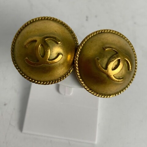 Chanel vintage 耳夾