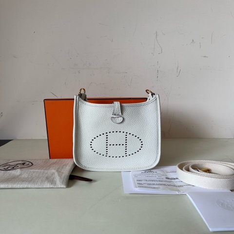 Hermes/愛馬仕 新白色伊芙琳mini 16 B刻