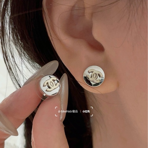 Chanel 金銀雙色 立體 小圓豆耳針耳環🫘日常小氣質