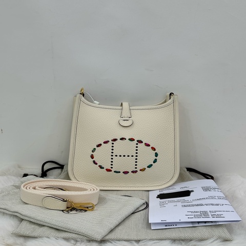 Hermes愛馬仕 evelyne mini 奶昔白金扣 W刻 copy購證