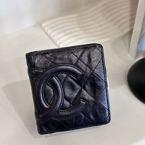 CHANEL 康朋短夾口金扣油蠟皮黑 保卡款12開