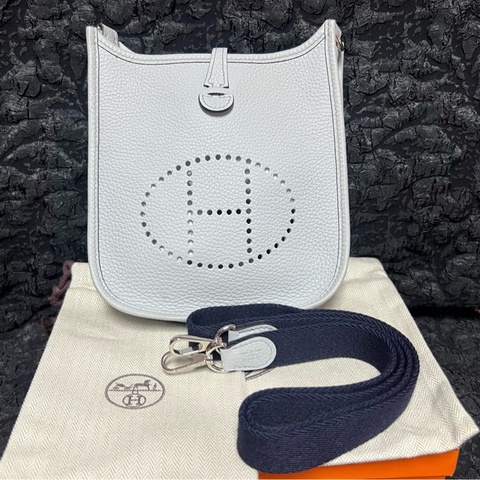 Hermes/愛馬仕 伊芙琳聖杯藍 Y刻 尺寸17*19*5