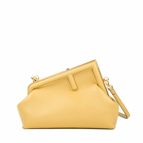 🖤 鑒定師的收藏 🖤 FENDI Small First 淺黃色 Nappa 皮革 F 金釦 肩背・斜背 手拿包 FENDI Small First Leather Bag - Pale Yellow