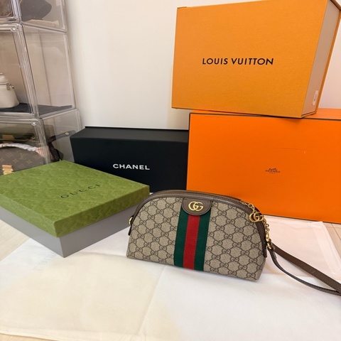 gucci貝殼包