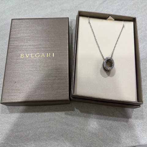 BVLGARI慈善款項鏈，男女同款
