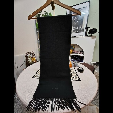 FENDI 黑色可愛小字羊毛圍巾