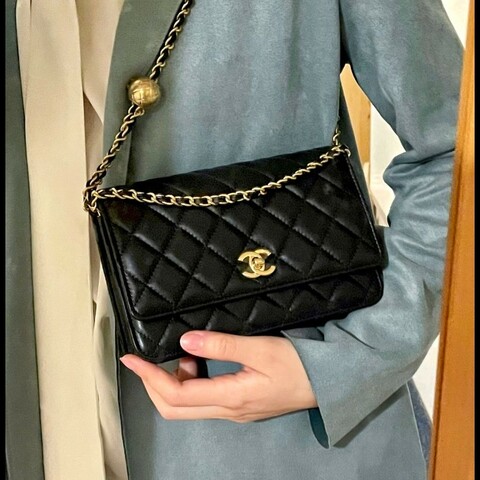 Chanel香奈兒 水泥灰色羊皮金扣 trendy cc woc鏈條包 99新✨️