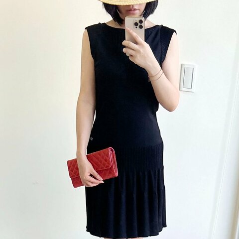 CHANEL黑色小露背百摺洋裝 38/M