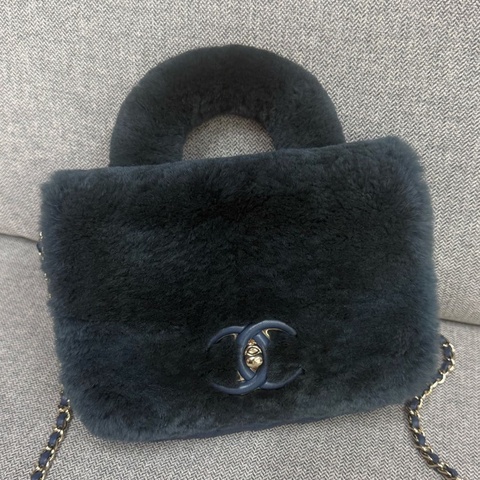 香奈兒/chanel 兔毛handle手提斜挎包 很新